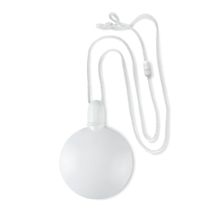White - Item with multi-materials